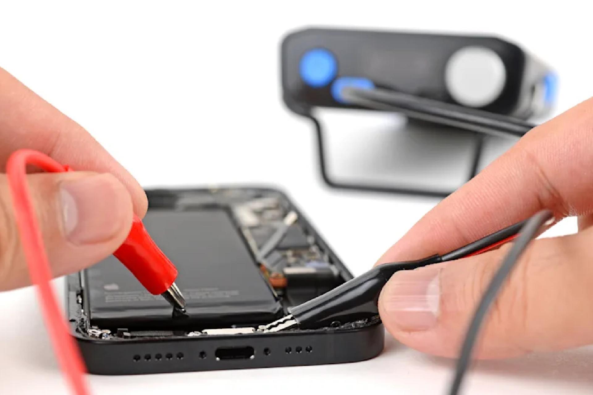 تعمیرپذیری درگاه USB-C آیفون 16e