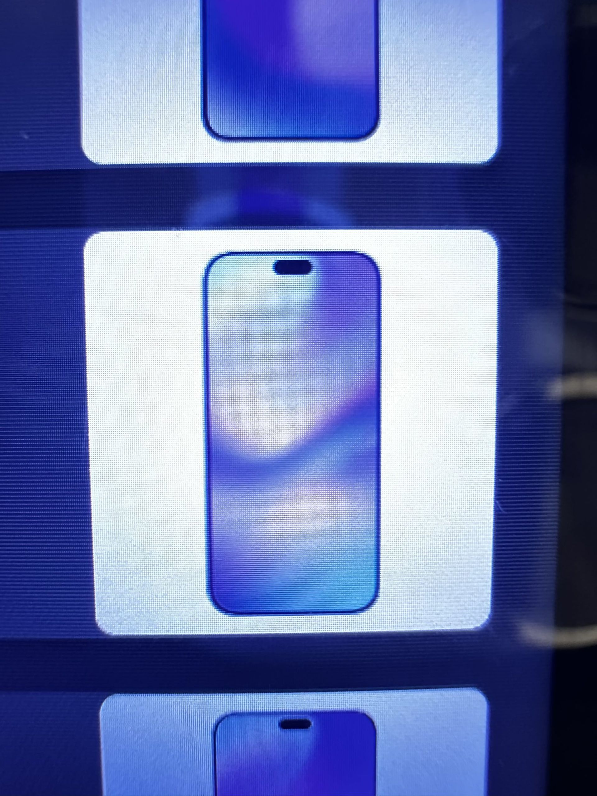 تصاویر منتسب‌به نمایشگر آیفون ۱۷ پرو