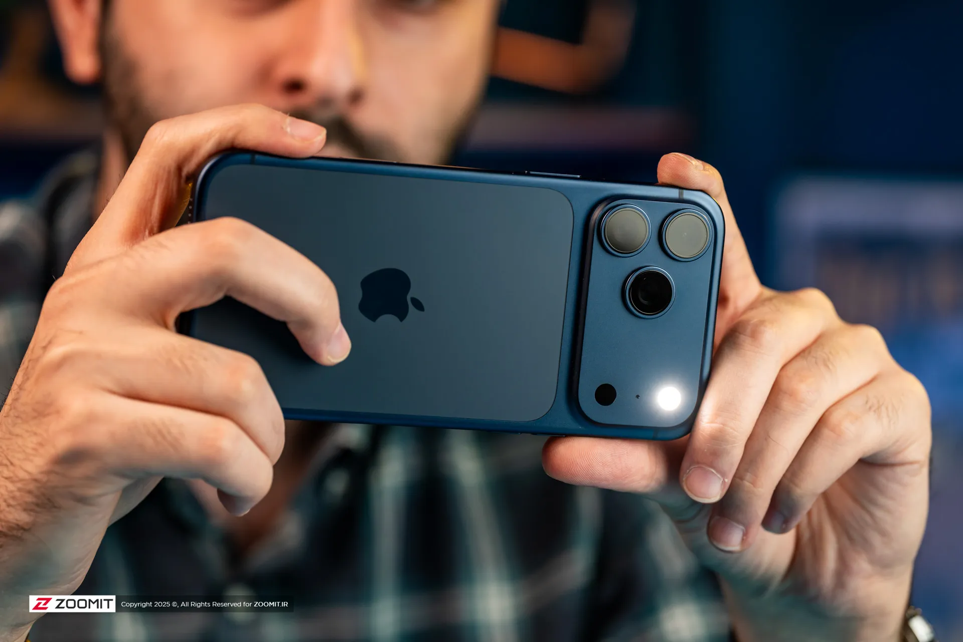 دوربین و فلاش گوشی آیفون ۱۷ پرو مکس / iPhone 17 Pro Max مدل آبی