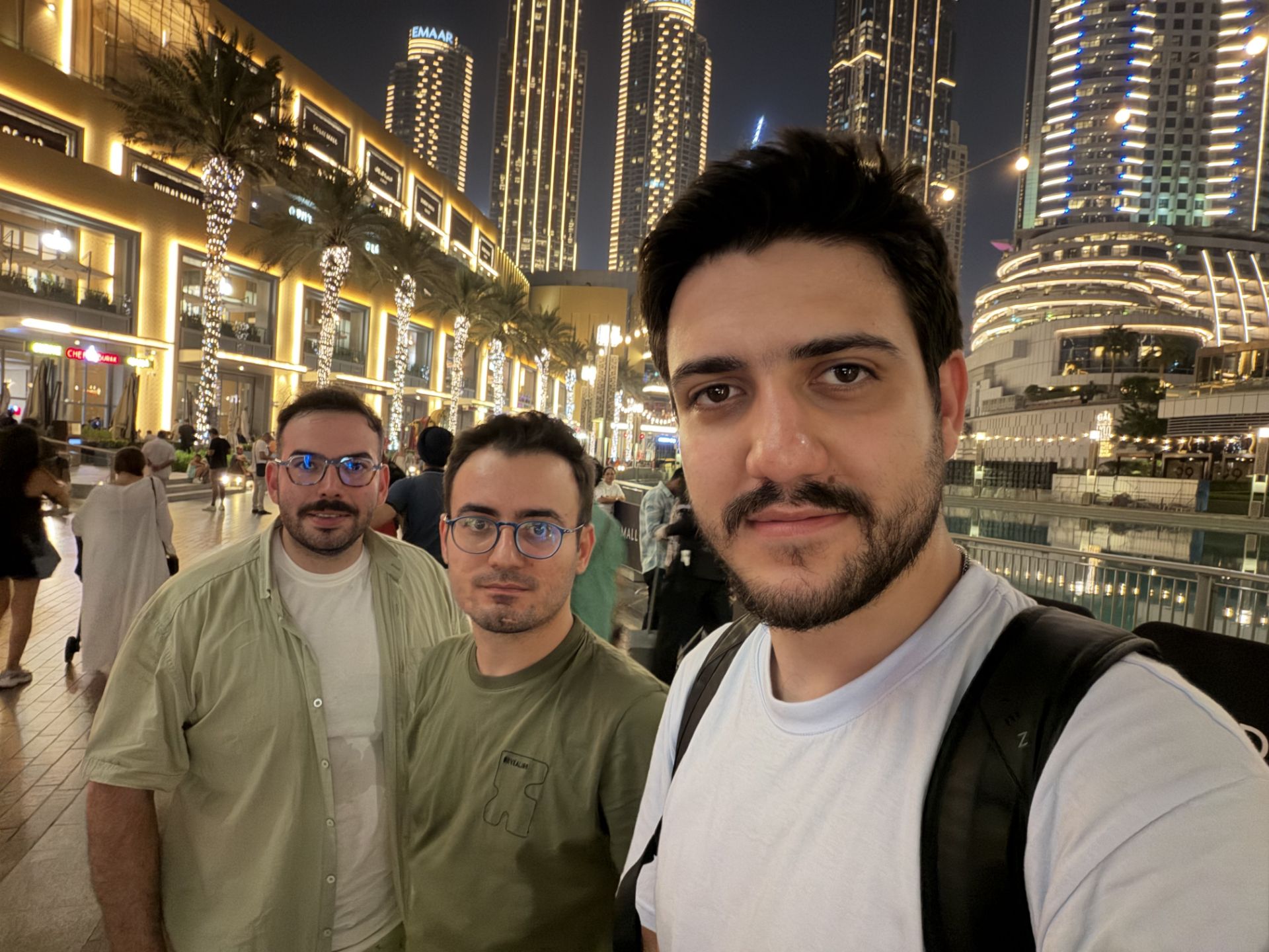 عکس سلفی آیفون ۱۷ پرو - ۱