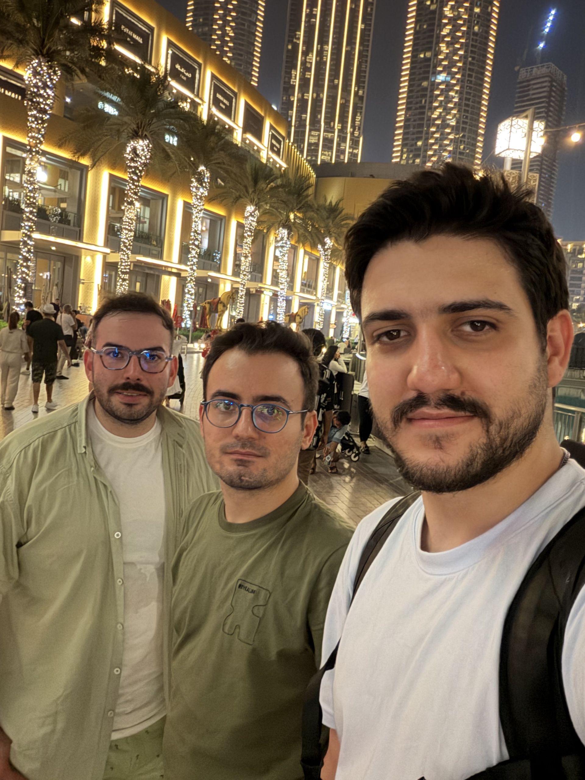 عکس سلفی آیفون ۱۷ پرو - ۲