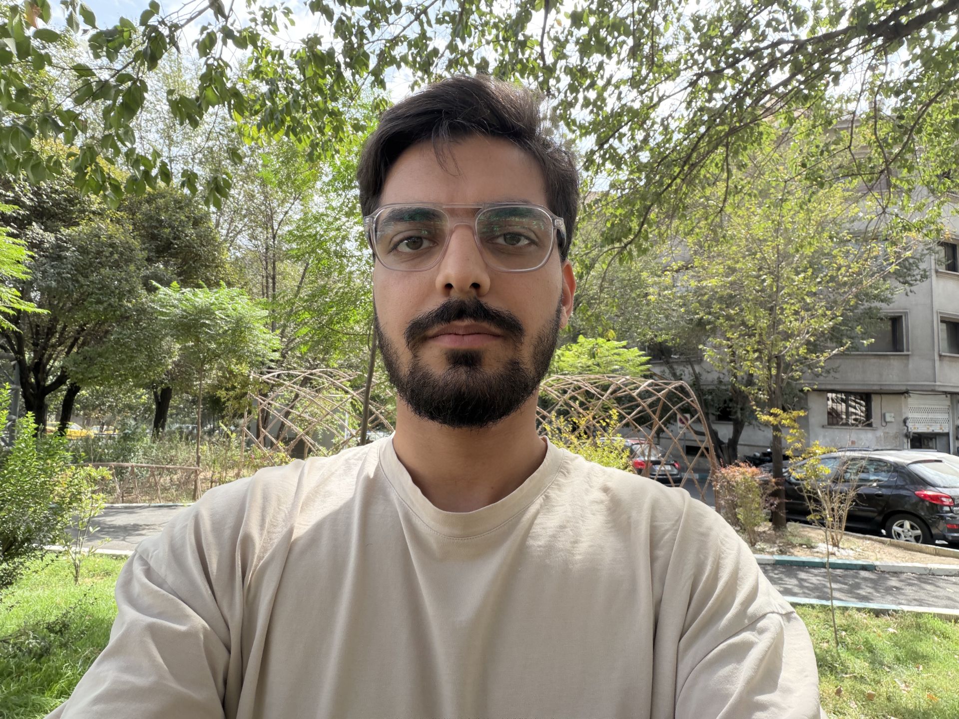 عکس سلفی آیفون ۱۷ پرو - ۳