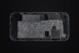 ساختار داخلی و سیستم خنک‌کننده جدید آیفون ۱۸ پرو مکس (iPhone 18 Pro Max)