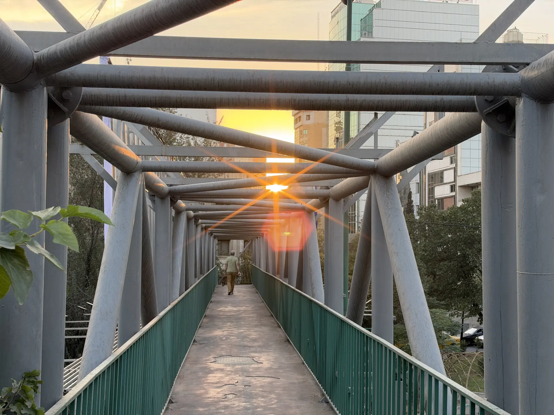 آیفون ۱۸ پرومکس - عکس با دیافراگم F2.8
