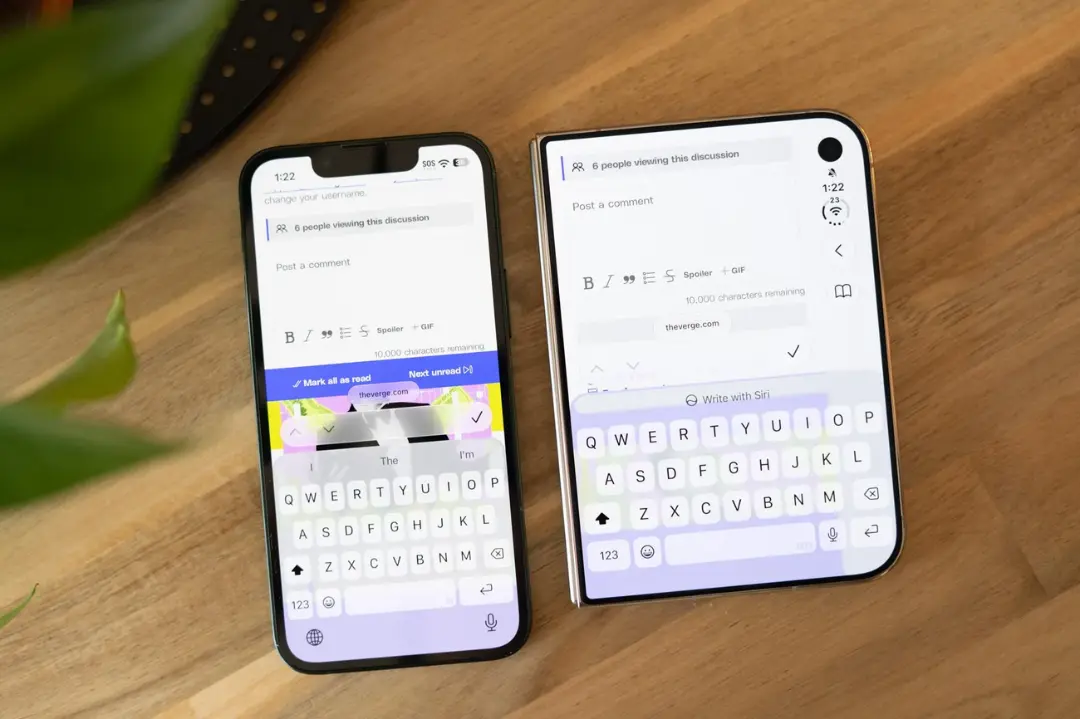 گوشی دوئو آیفون (iPhone Duo) با دو نمایشگر مجزا در کنار هم