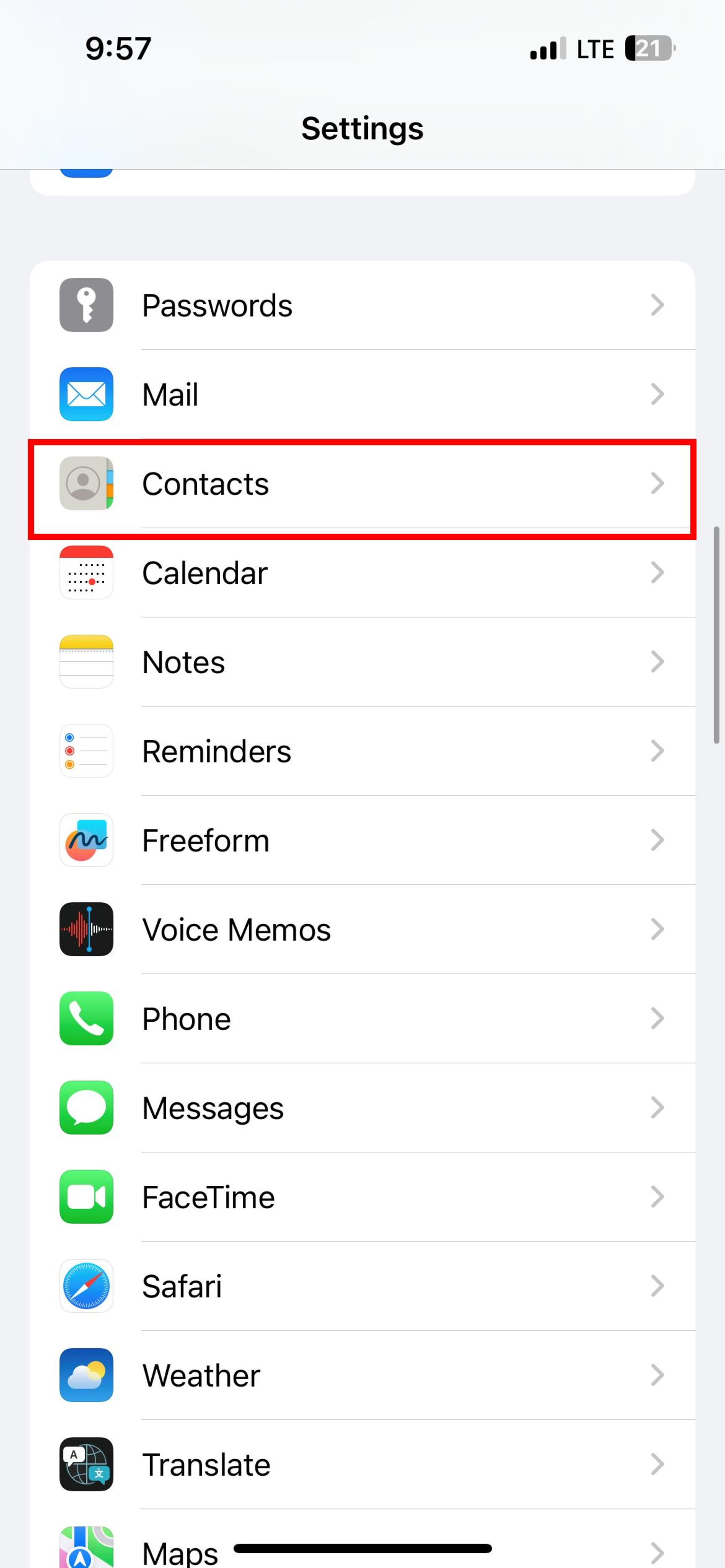تنظیمات گوشی آیفون و گزینه contacts