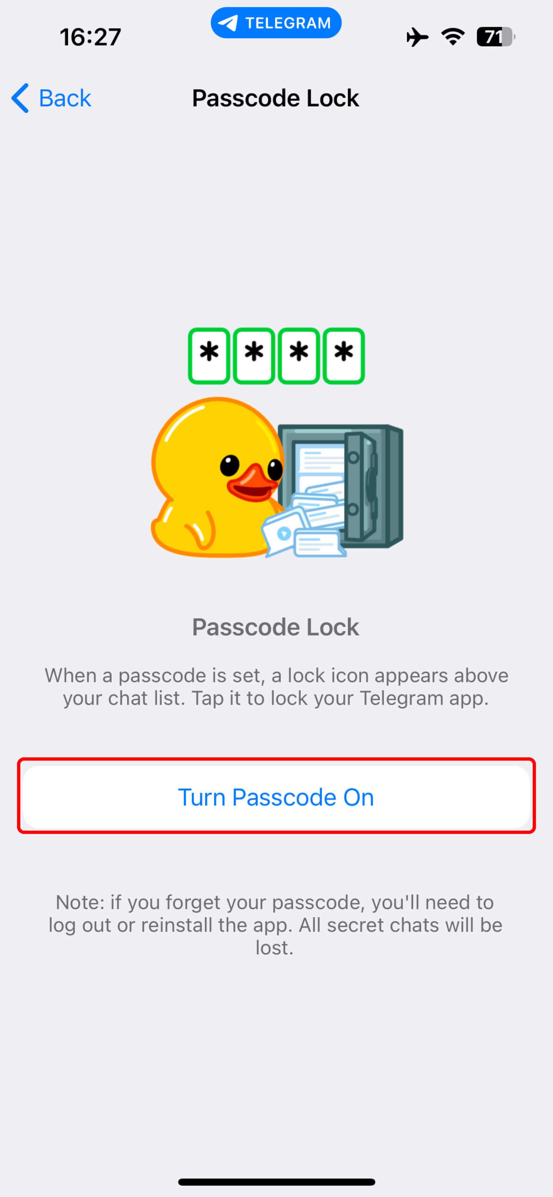 انتخاب turn passcode on‌ در تلگرام آیفون