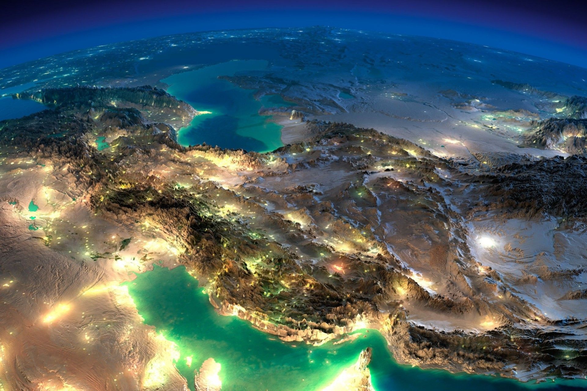 نمای هوایی از ایران در آسمان شب از فضا