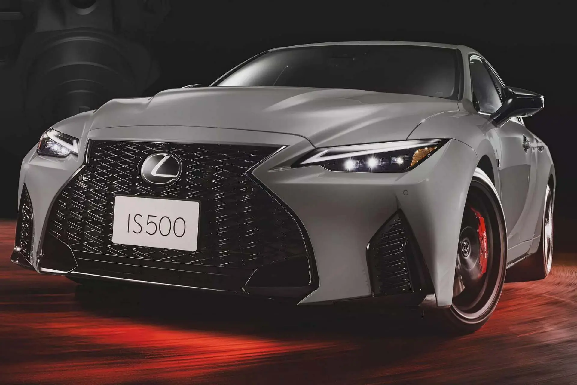 نمای جلویی لکسوس IS 500 Climax Edition