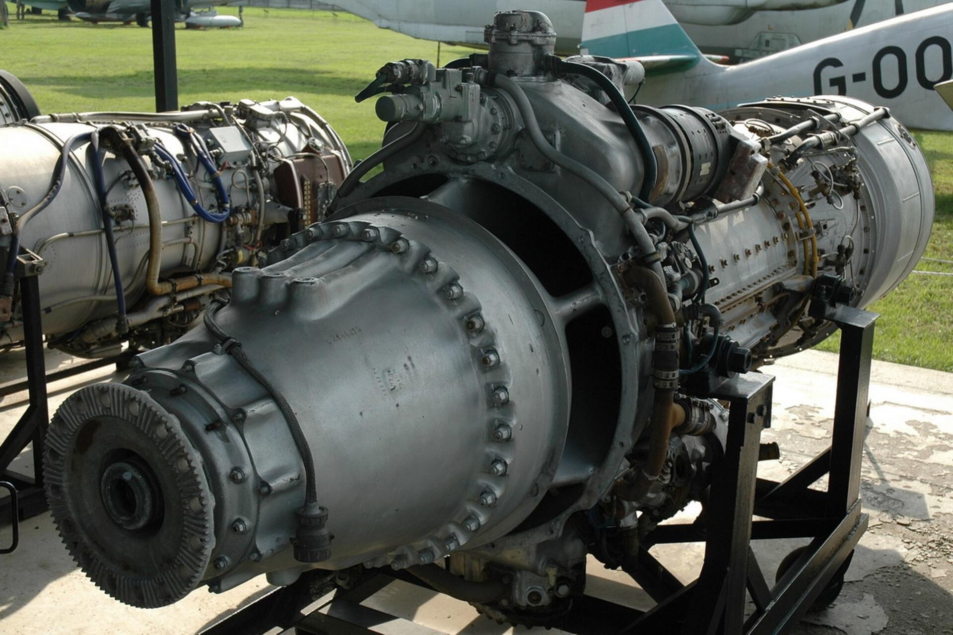 موتور توربوپراپ Ivchenko AI-20 