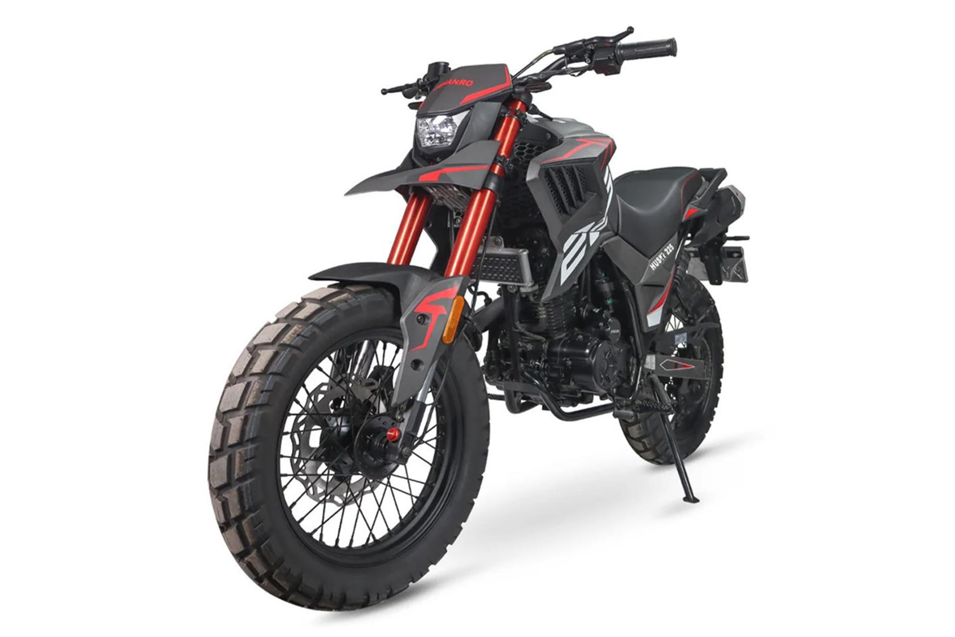 موتور سیکلت جهان رو هاسکی Jahanro Husky 225 نمای جلو و جانبی
