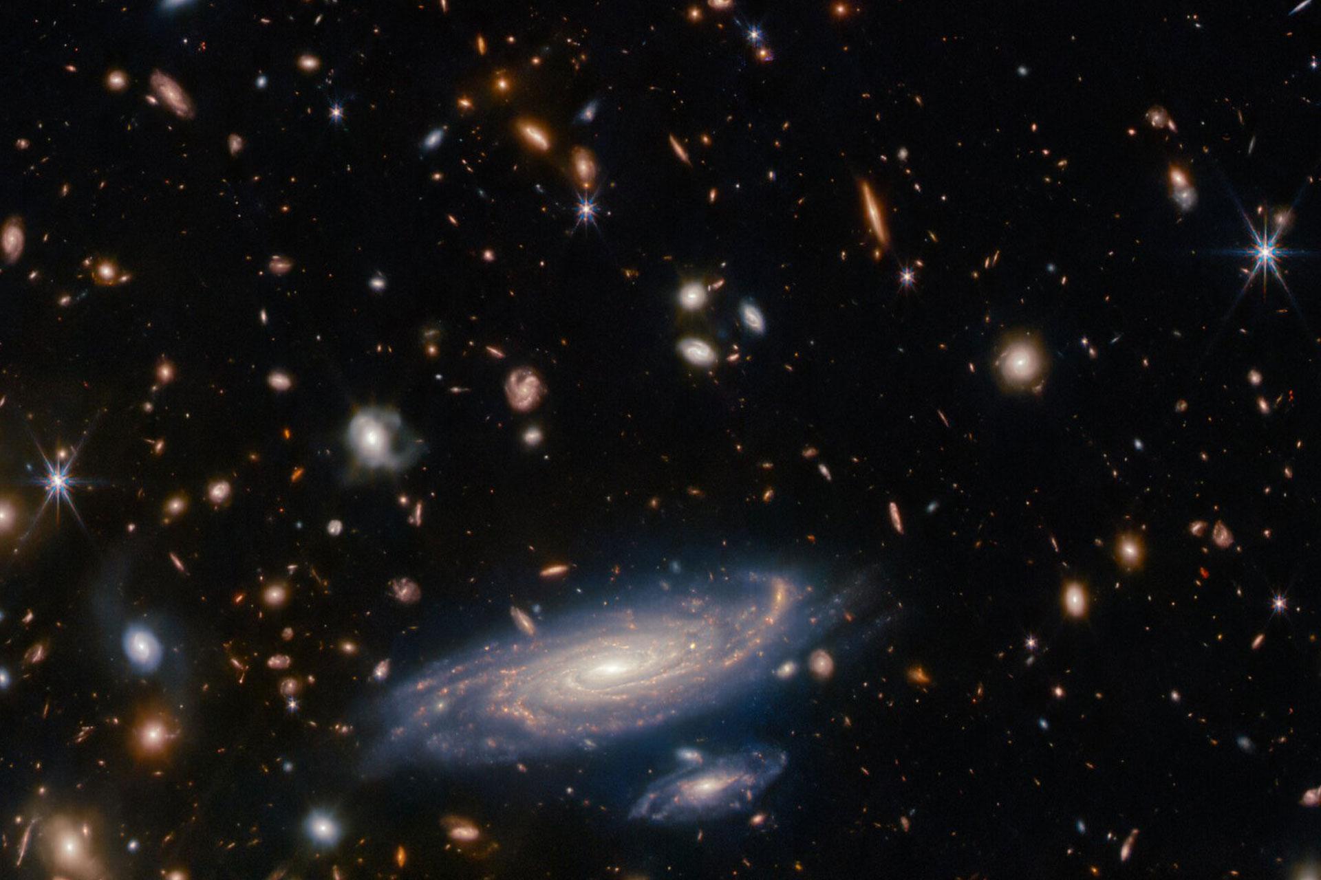 جزئیات بی‌سابقه کهکشان مارپیچی در عکس تلسکوپ جیمز وب