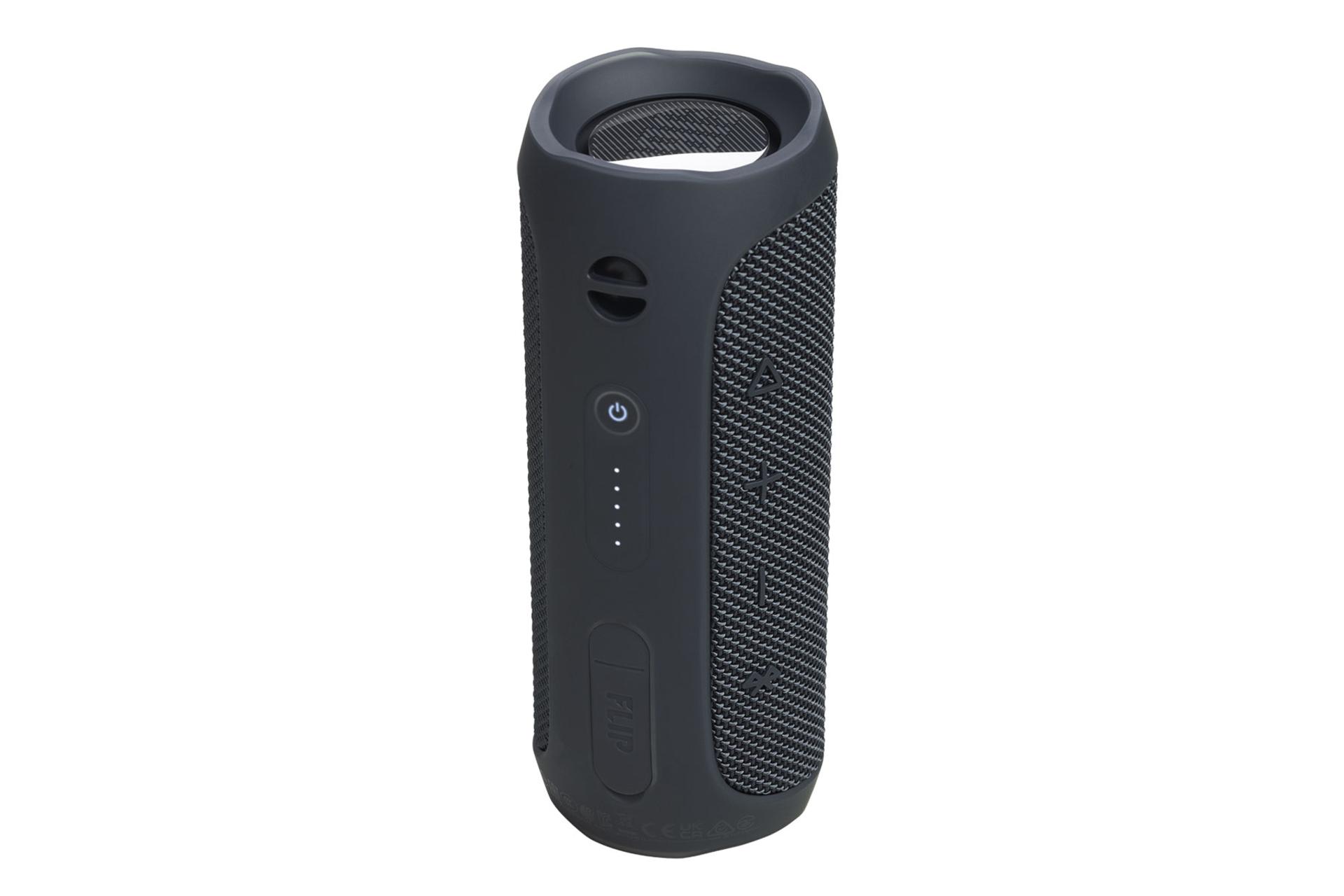 اسپیکر JBL Flip Essential در حالت ایستاده