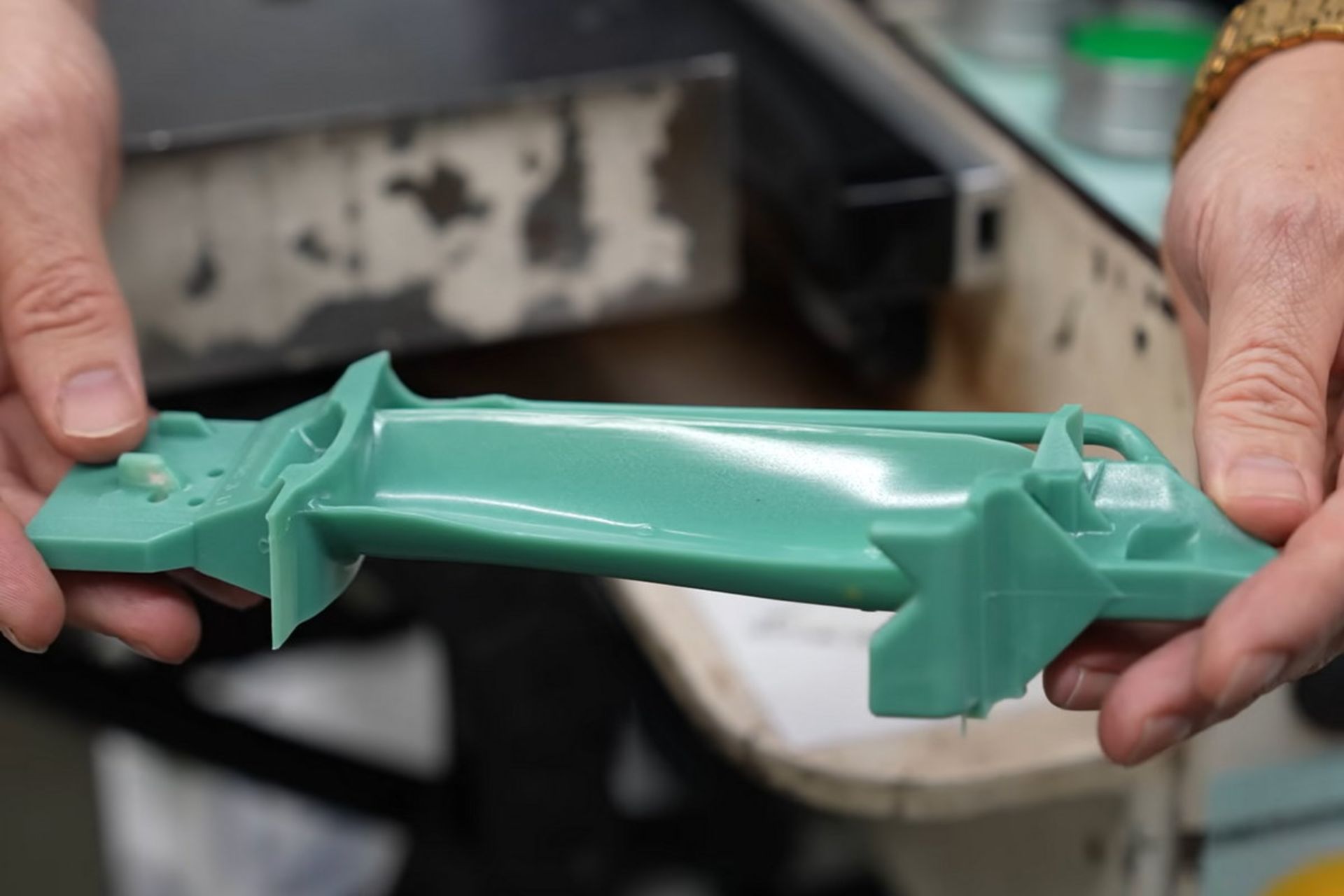 فرایند ساخت قالب تیغه توربین مرحله قالب مومی