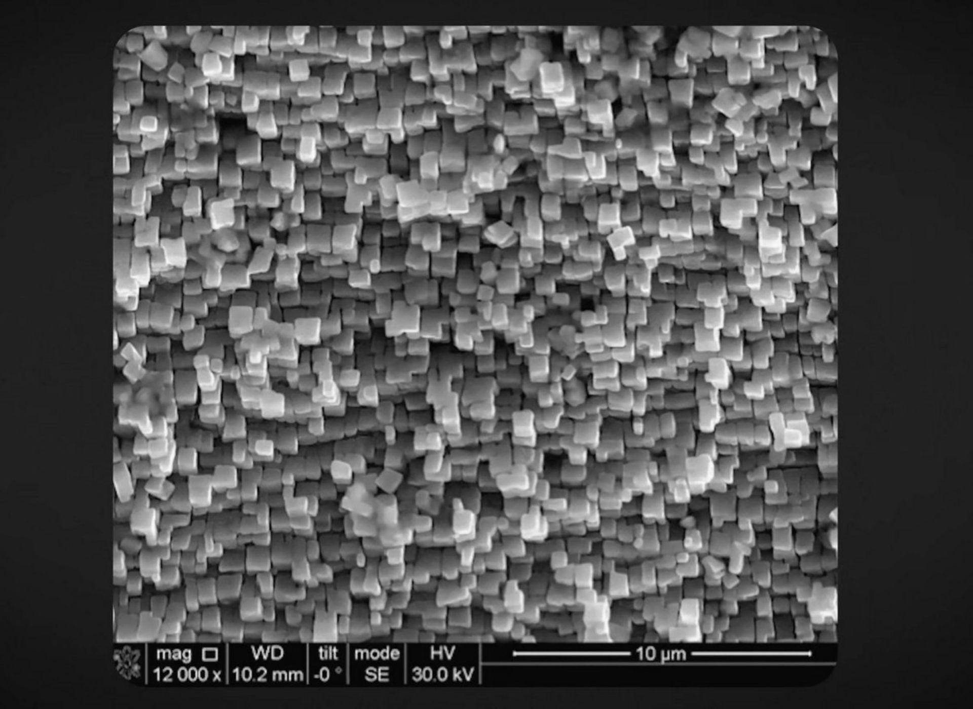 نمای میکروسکوپی سوپر آلیاژ نیکل