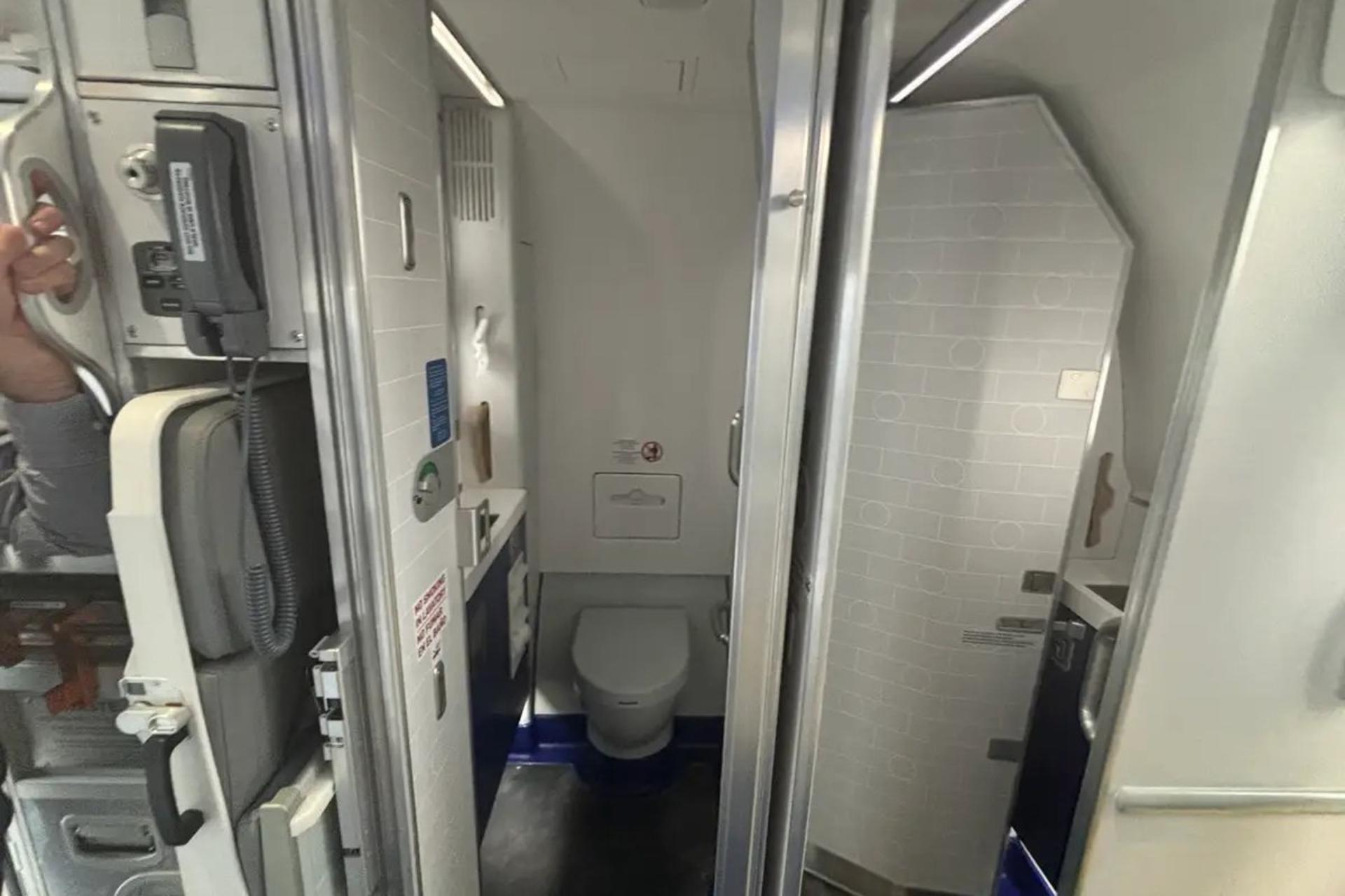 هواپیمای جت ایرباس A200 شرکت JetBlue