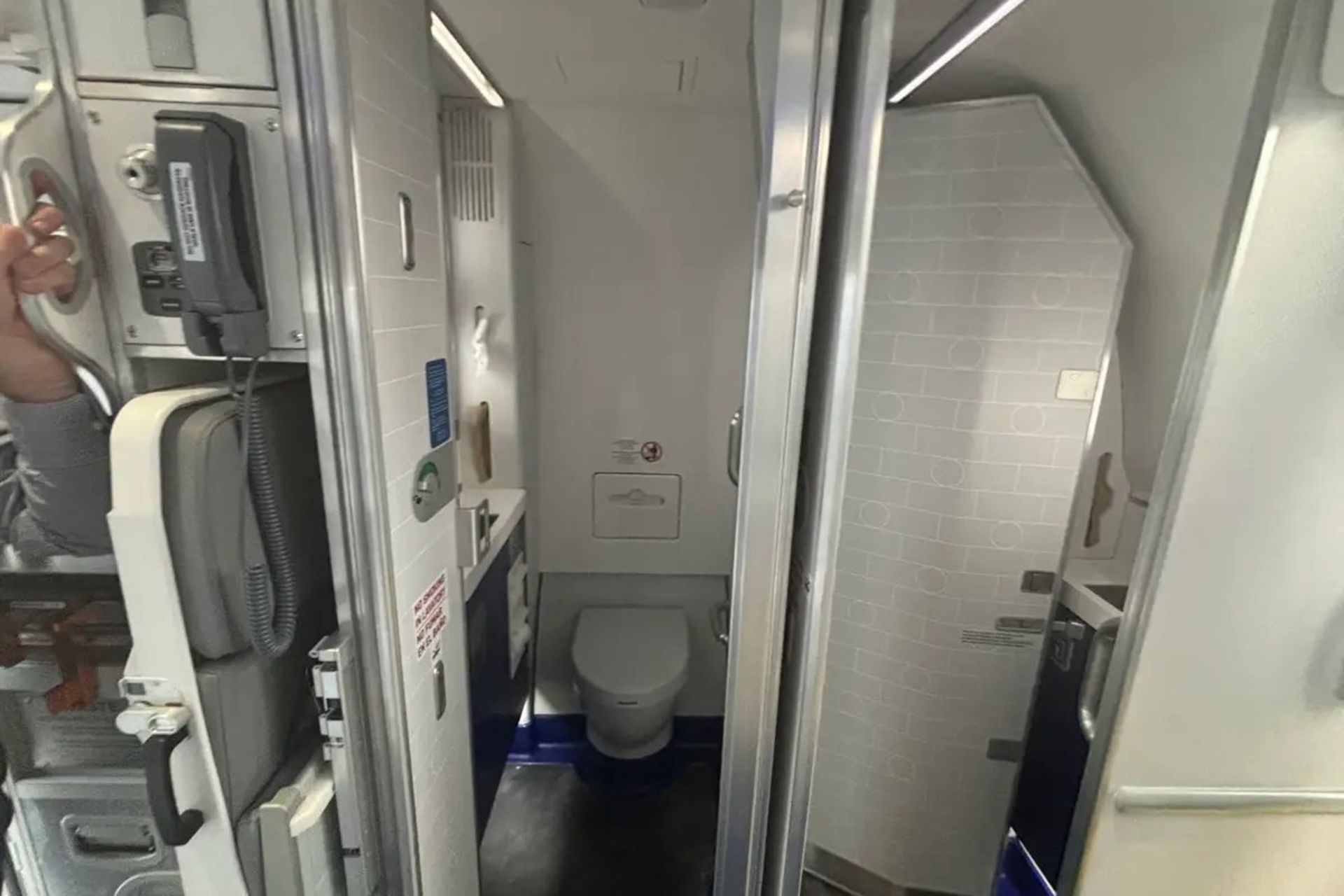هواپیمای جت ایرباس A200 شرکت JetBlue