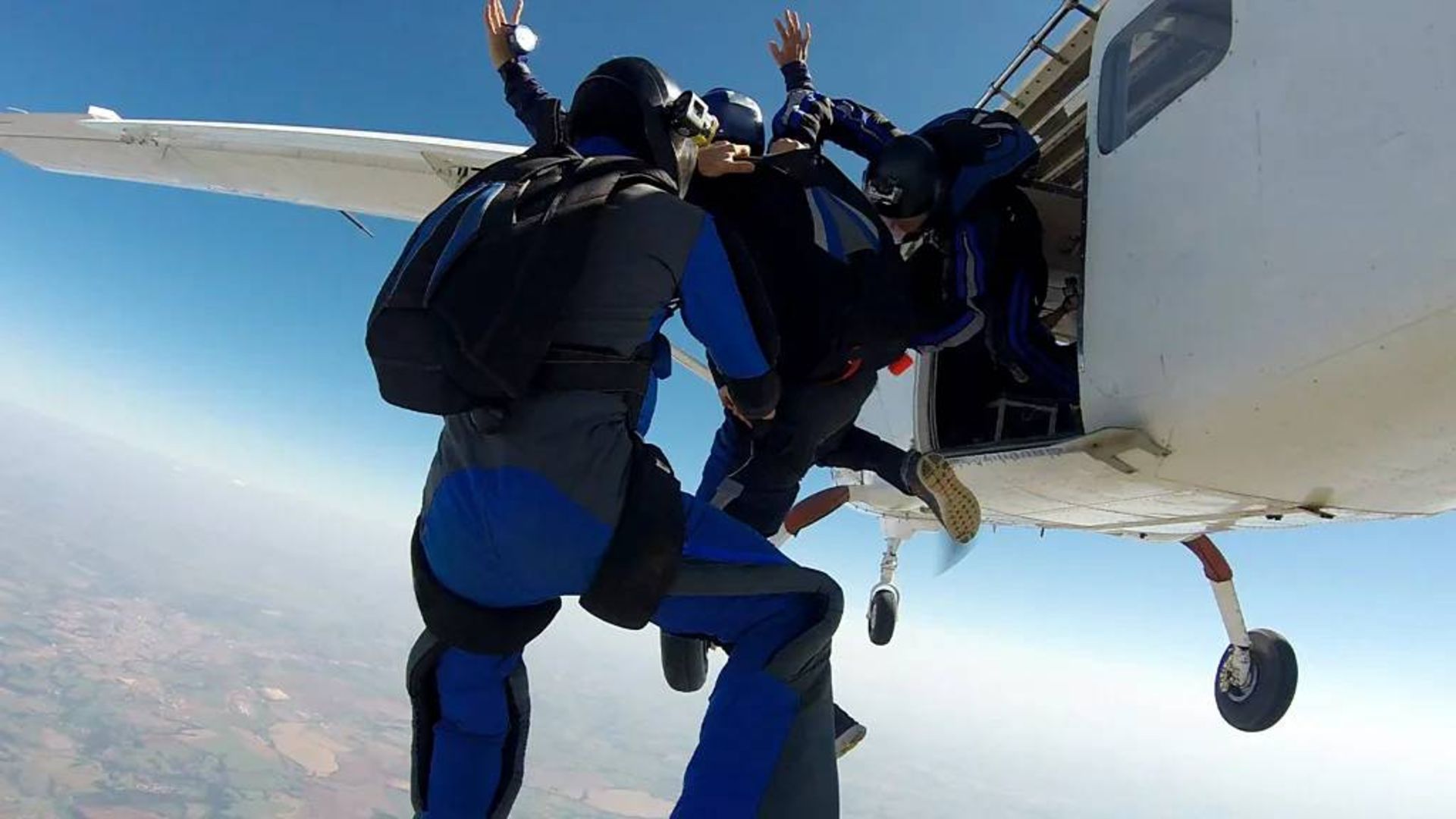 پرش از هواپیما