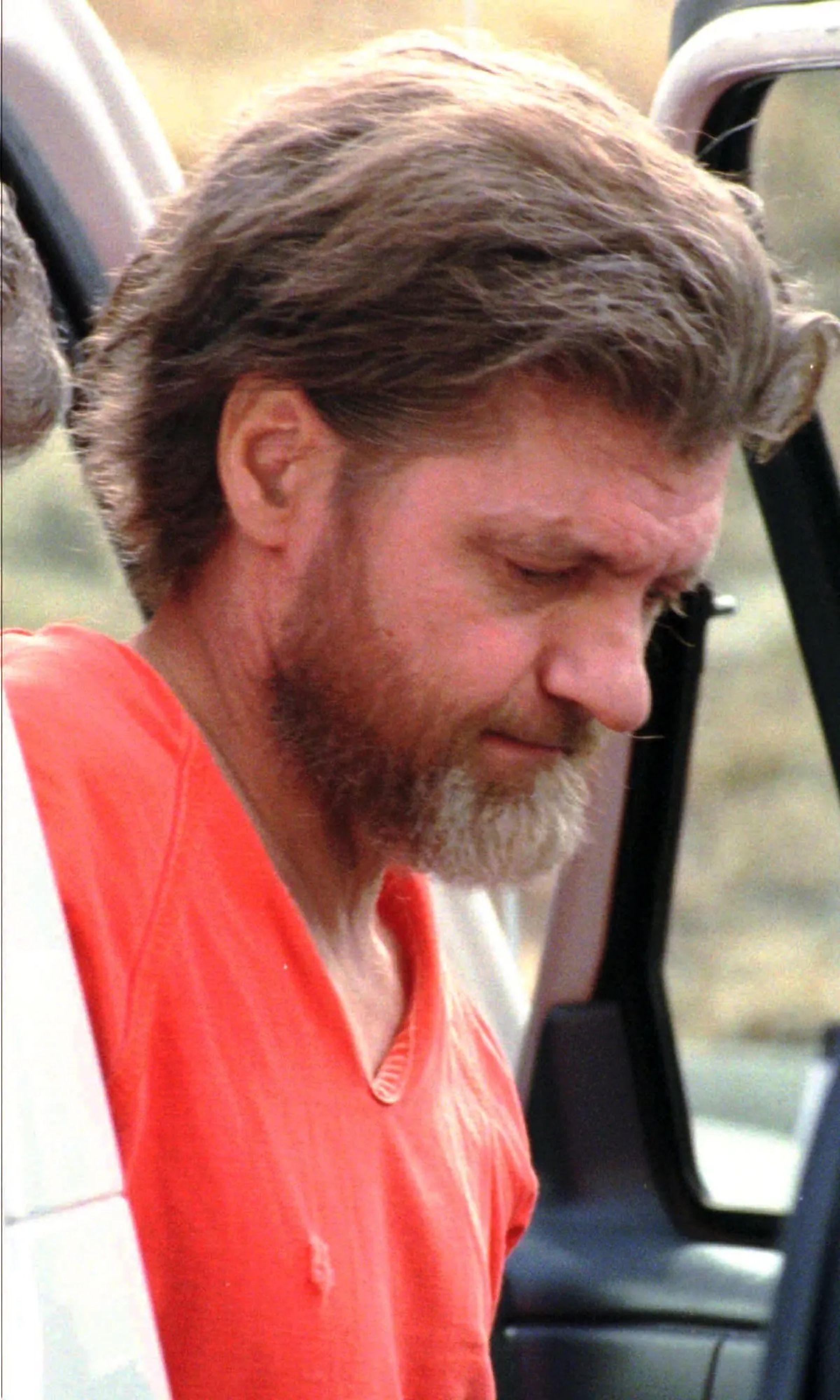 تد کازینسکی پس از دستگیری در سال ۱۹۹۶