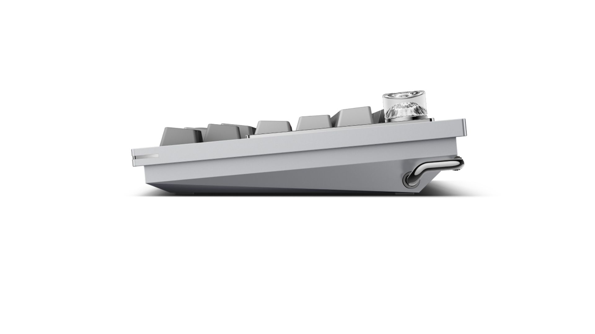 نمای کناری کیبورد OnePlus Featuring Keyboard 81 Pro به رنگ طوسی