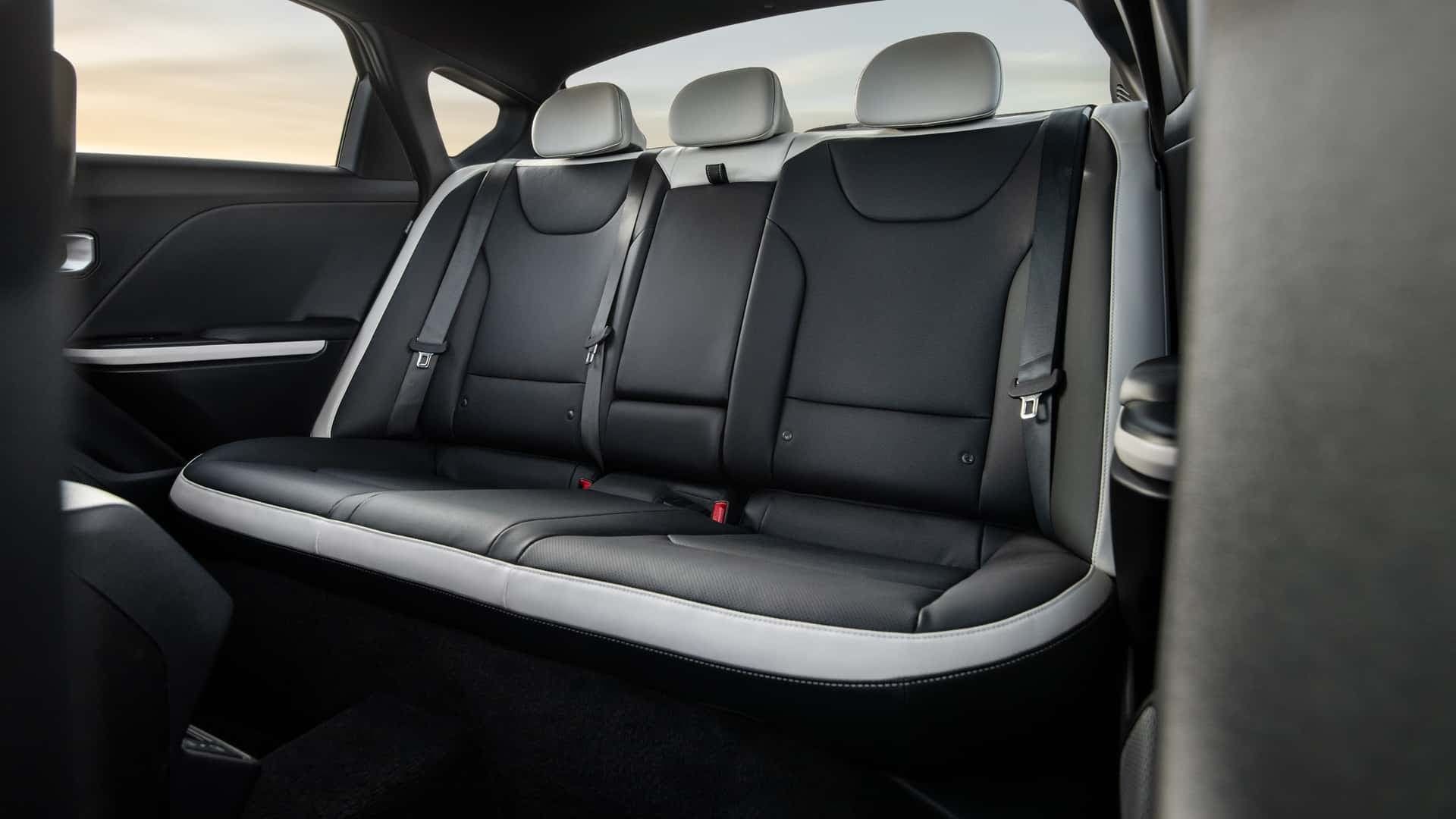 صندلی های عقب خودرو کیا K4 2025