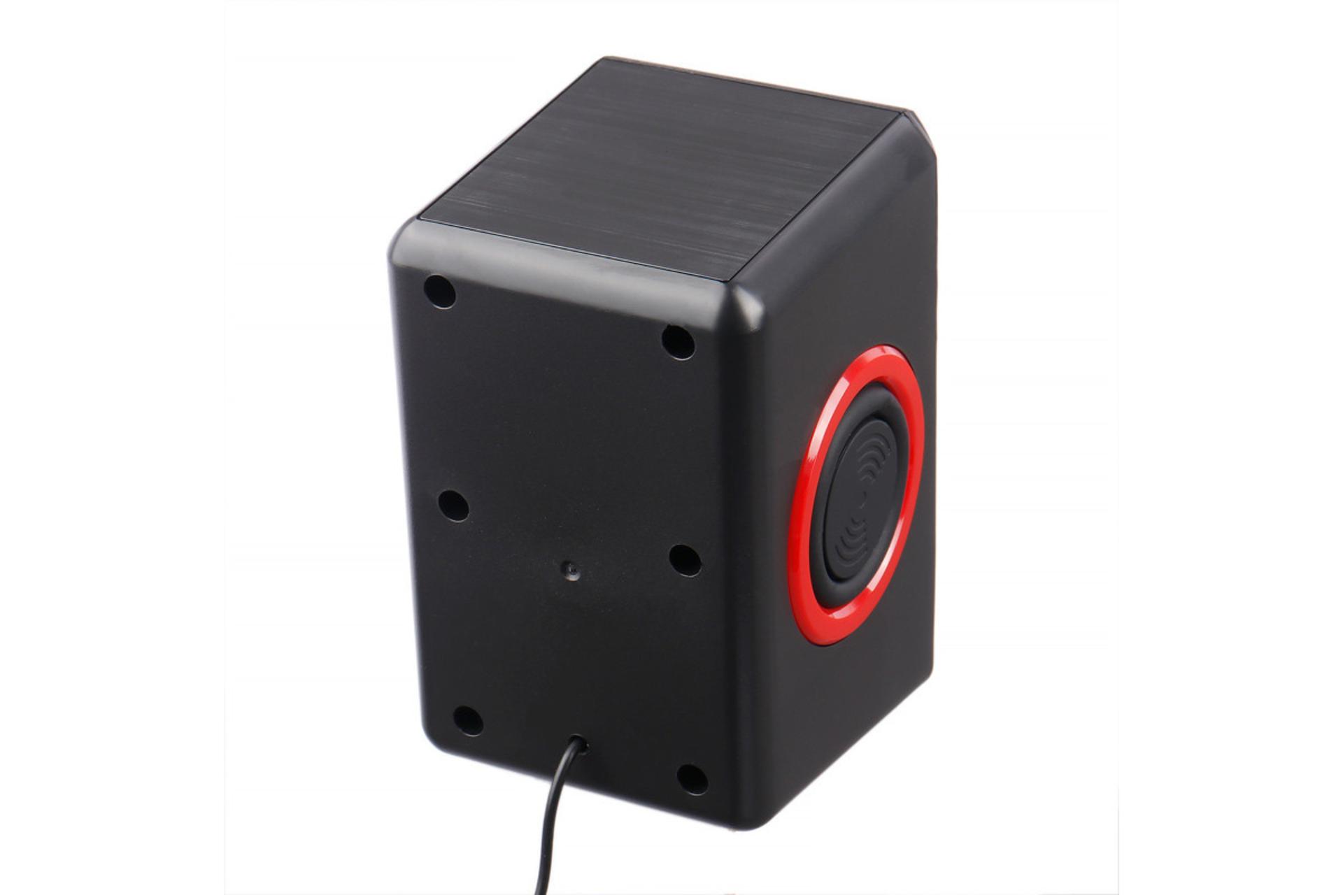 نمای پشت و بدنه اسپیکر کیسونلی T-008A