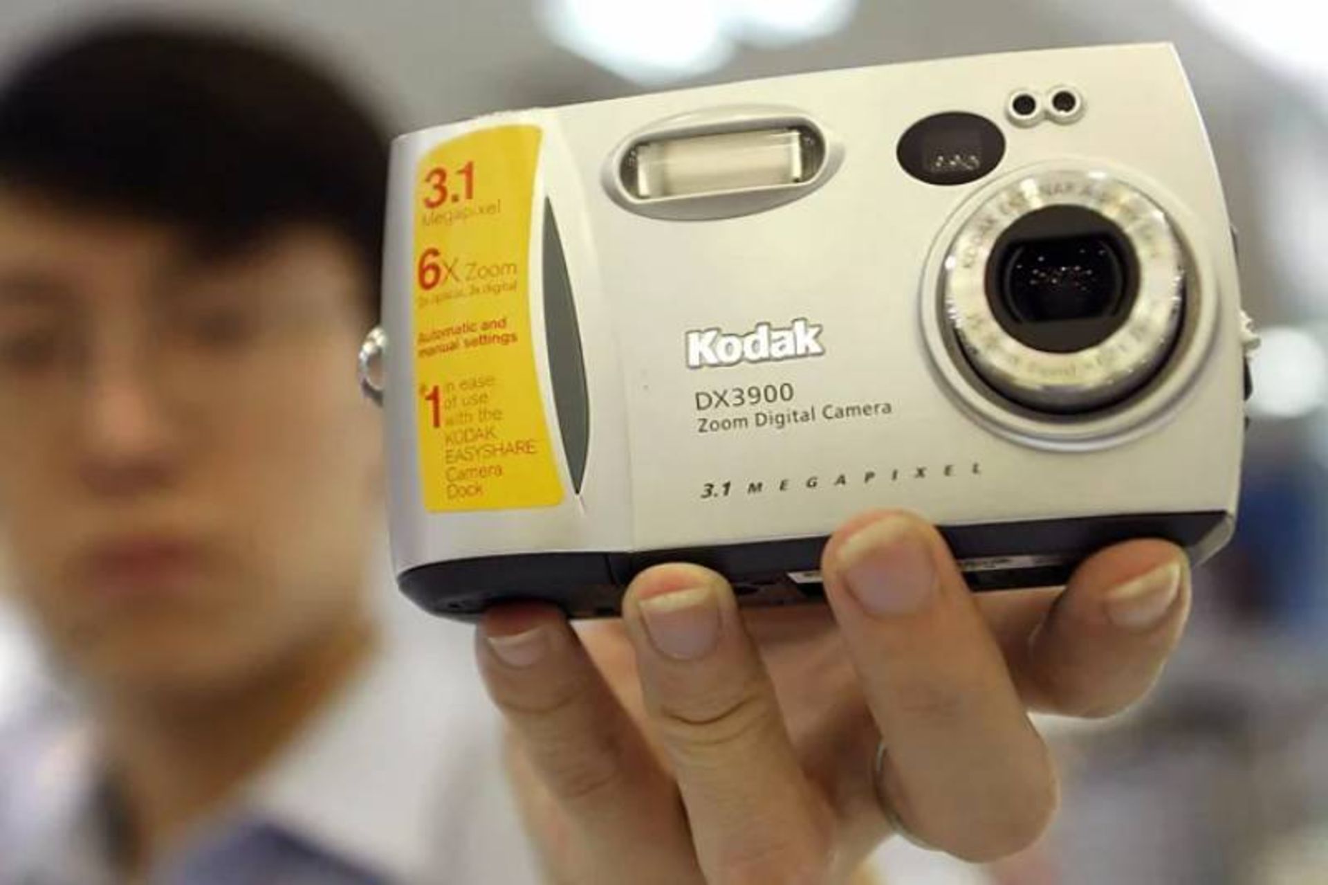 کداک مدل‌های زیادی از دوربین‌های دیجیتال را در دهه‌های ۱۹۹۰ و ۲۰۰۰ روانه بازار کرد.