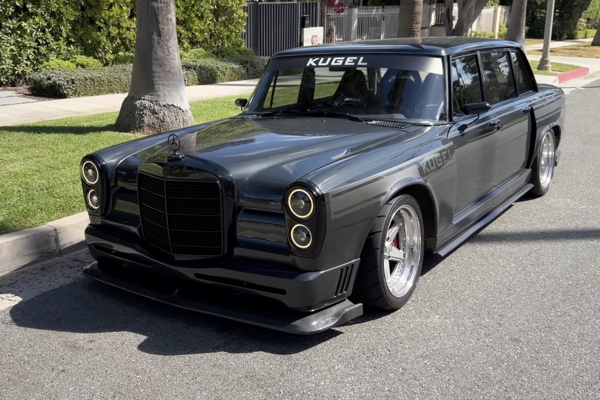 نمای سه‌چهارم جلو خودرو کوگل S600