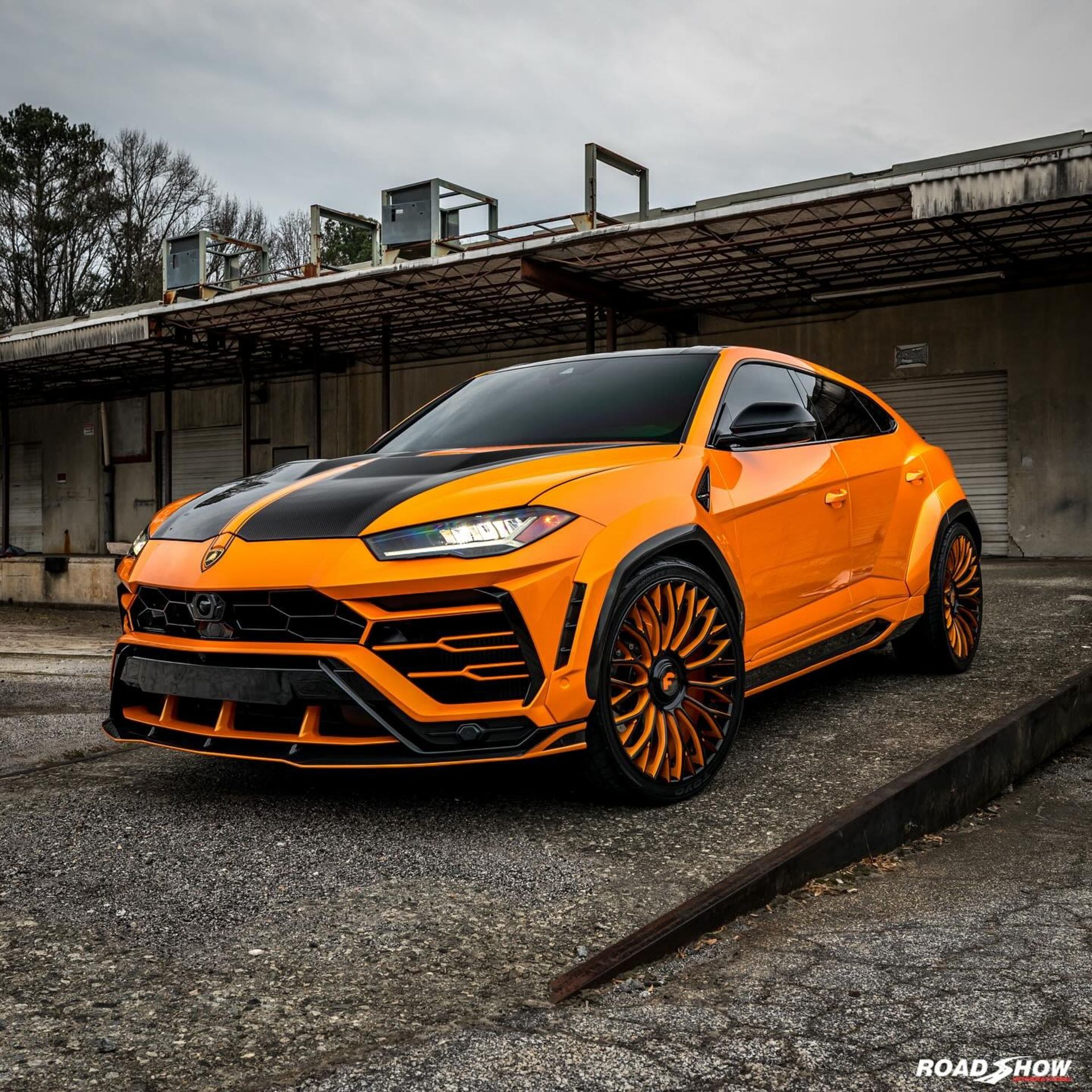 سه‌چهارم جلویی لامبورگینی اوروس RS Edition