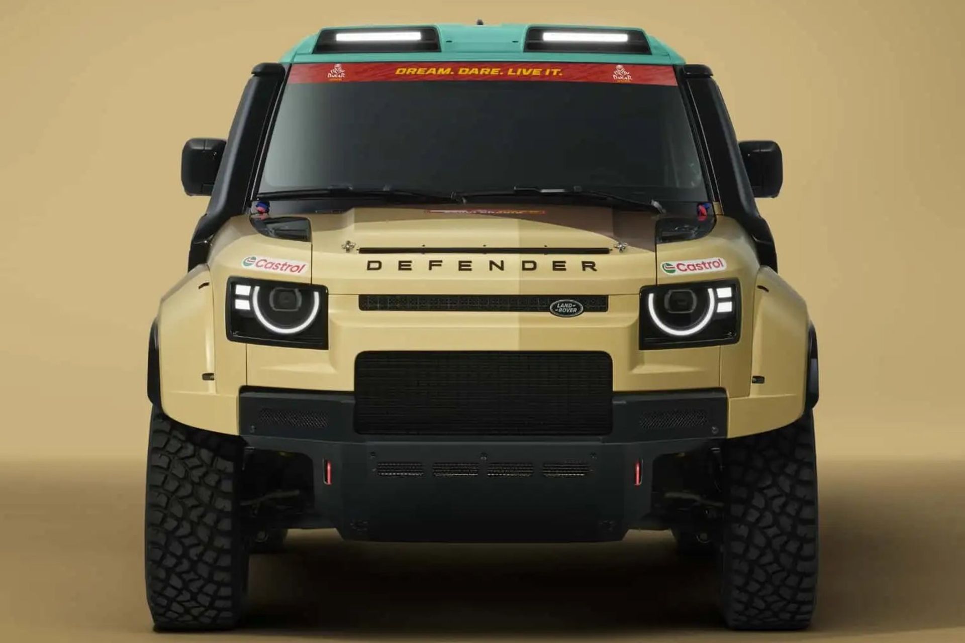 لندرور Defender Dakar D7X-R