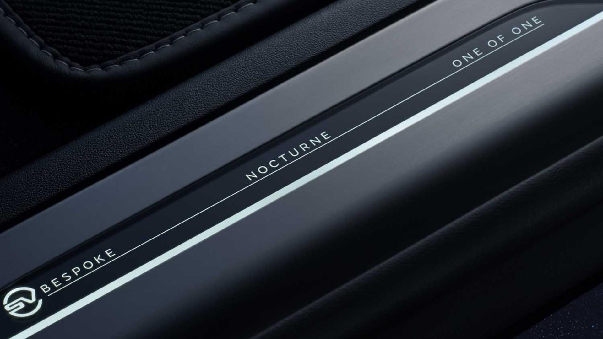 نام حک‌شده‌ی خودرو Range Rover Sport Nocturne