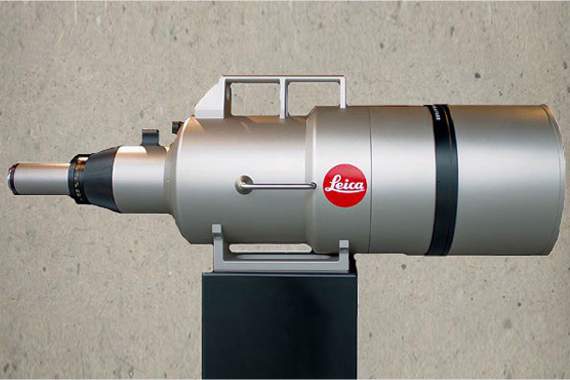 لنز دوربین لایکا  Leica APO-Telyt-R 1600mm f/5.6