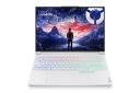 نمای روبه‌روی لپ تاپ Legion 7i لنوو با نمایشگر روشن و کیبورد با نورپردازی RGB رنگ سفید