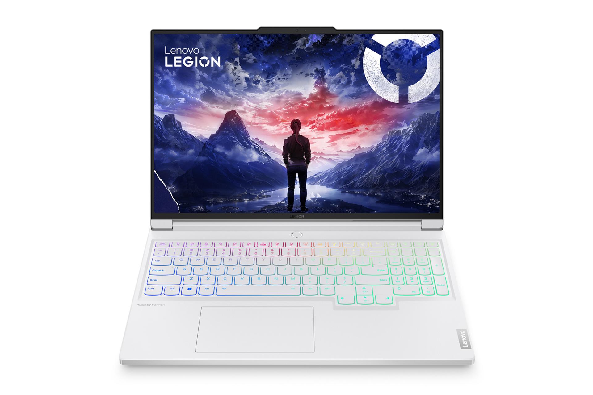 نمای روبه‌روی لپ تاپ Legion 7i لنوو با نمایشگر روشن و کیبورد با نورپردازی RGB رنگ سفید