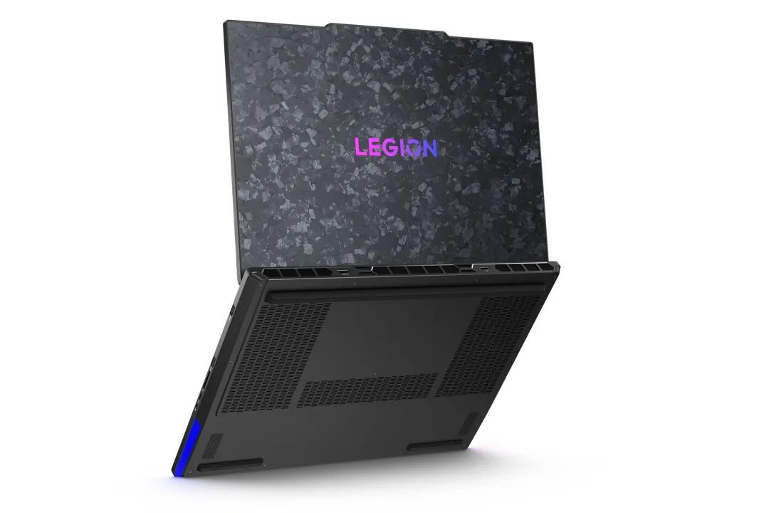 نسل دهم لپ‌تاپ گیمینگ Legion 9i به‌صورت باز