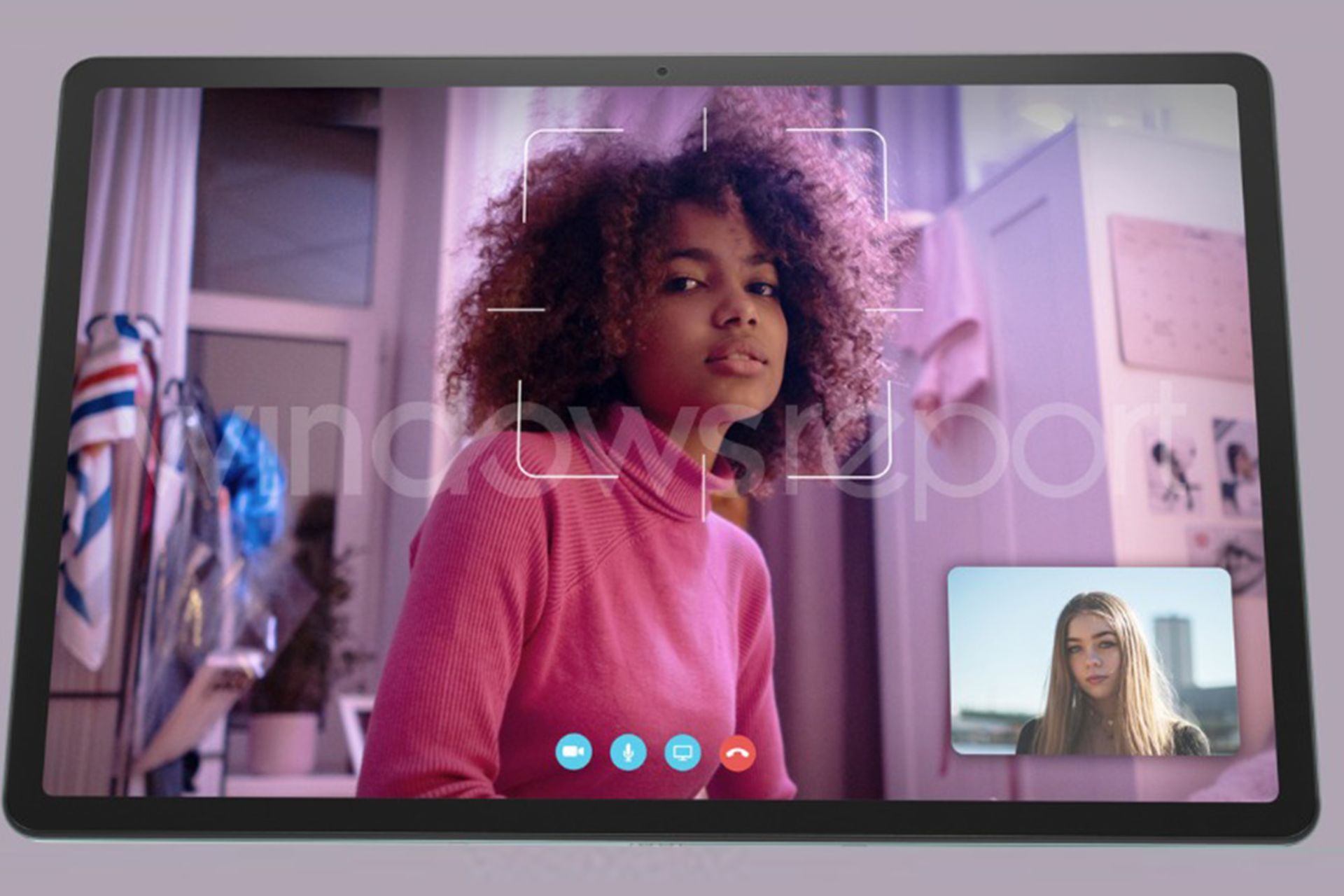 رندر غیر رسمی از تبلت لنوو Tab P12 درحال انجام تماس تصویری