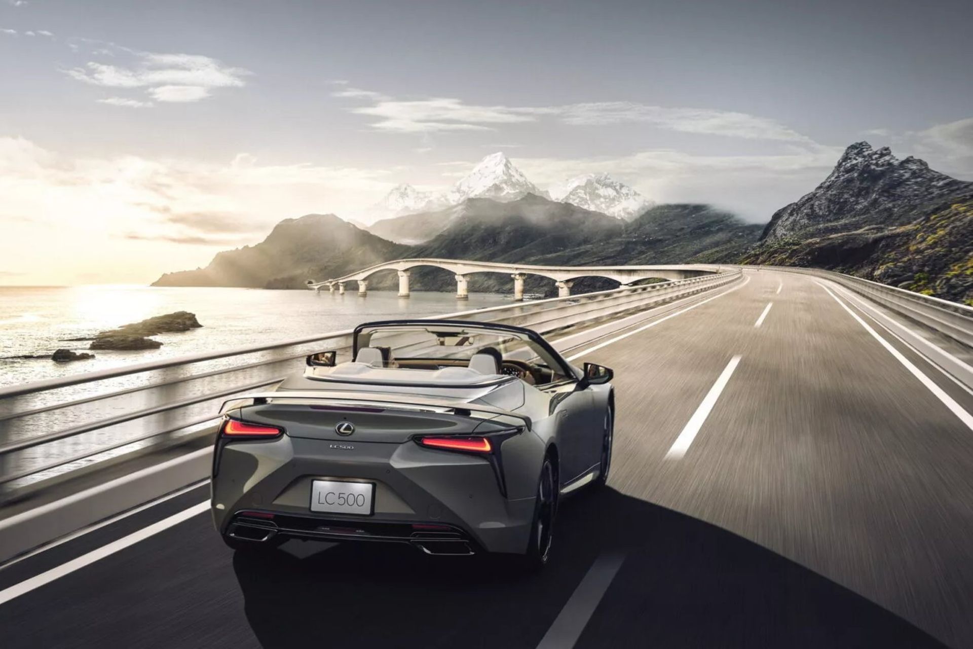 لکسوس LC500 Pinnacle کانورتیبل