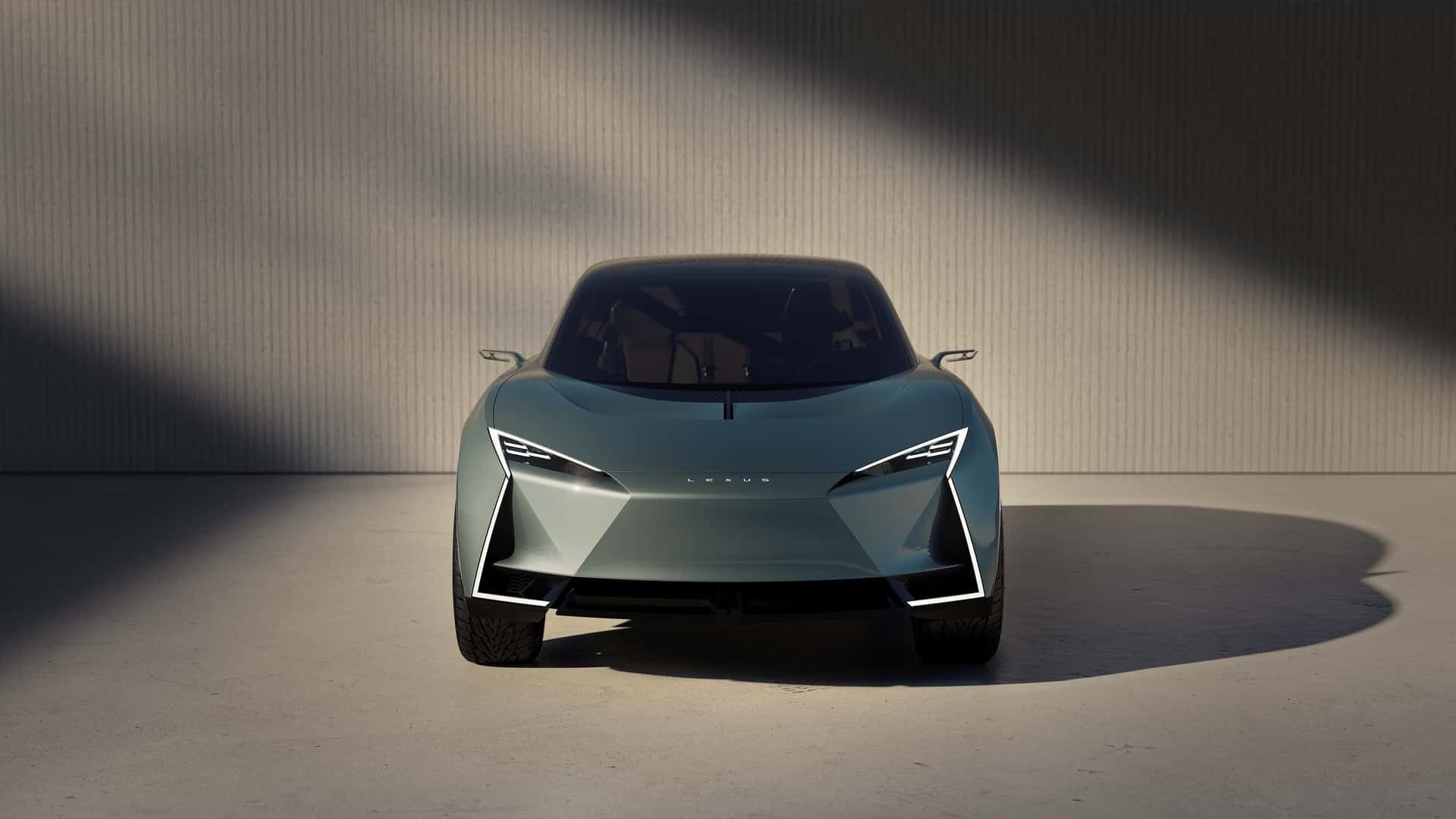 نمای جلو خودرو لکسوس LS کوپه کانسپت