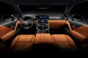 خودرو لکسوس Lexus LX600 2025 نمای داخل و پشت فرمان