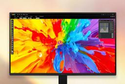 نمای جلو مانیتور ال‌جی 24U411B در حال نمایش رنگ
