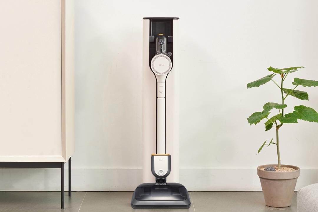 جارو شارژی ال جی LG CordZero A9 Kompressor در حالت ایستاده