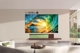 تلویزیون‌ اولد ال‌جی Evo W6 روی دیوار