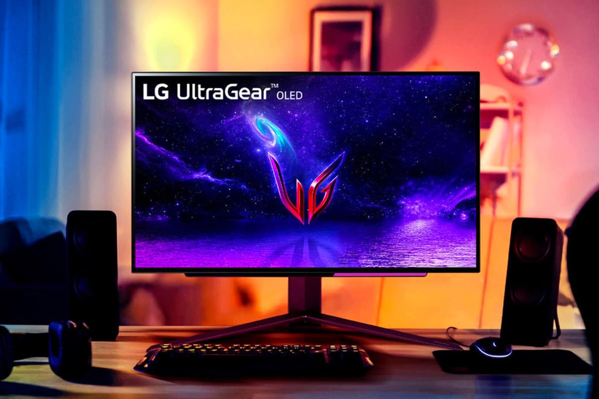 مانیتور گیمینگ ال جی LG UltraGear مدل ۲۰۲۳ از نمای جلو