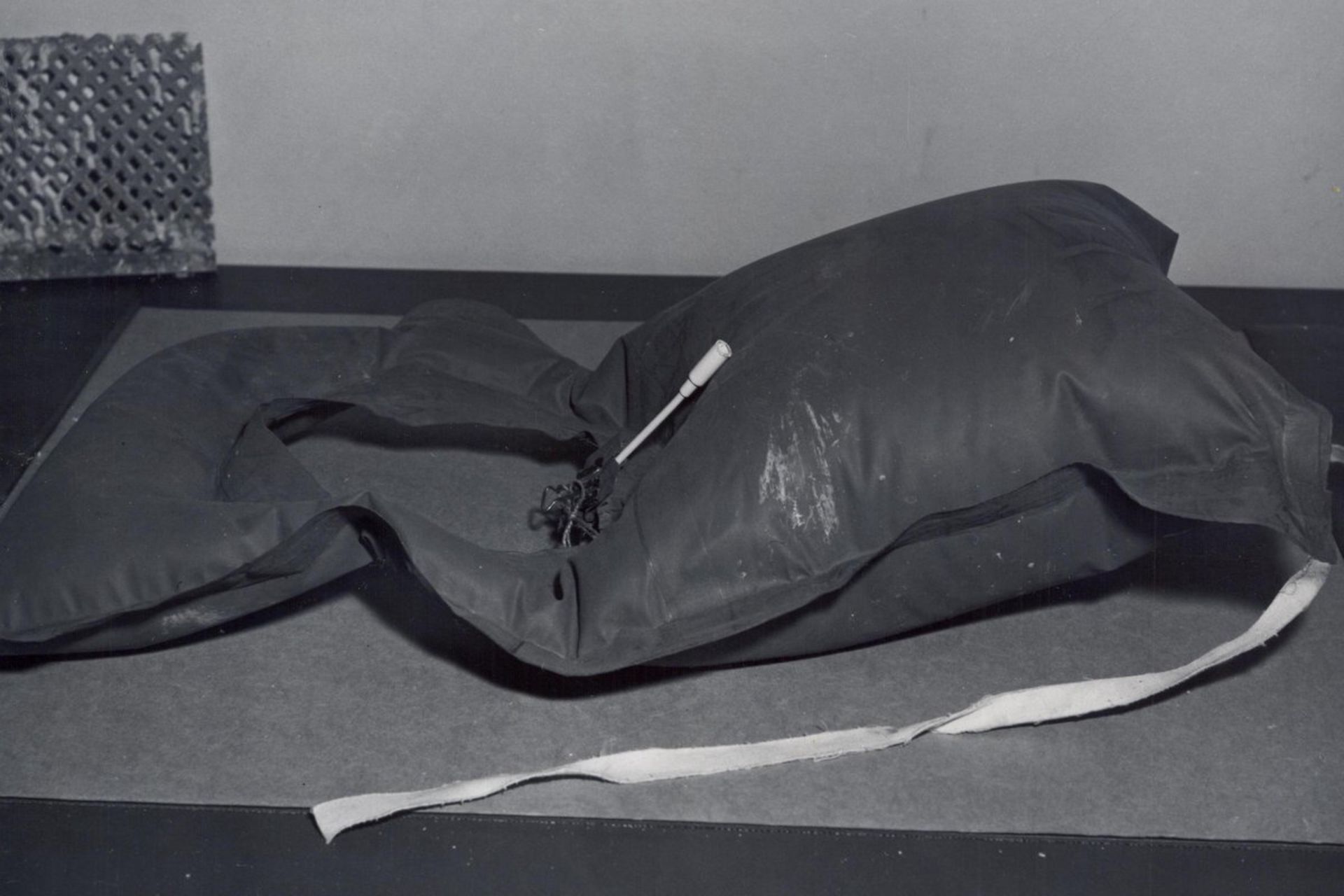 یکی از جلیقه‌های نجات ساخته شده توسط زندانیان آلکاتراز