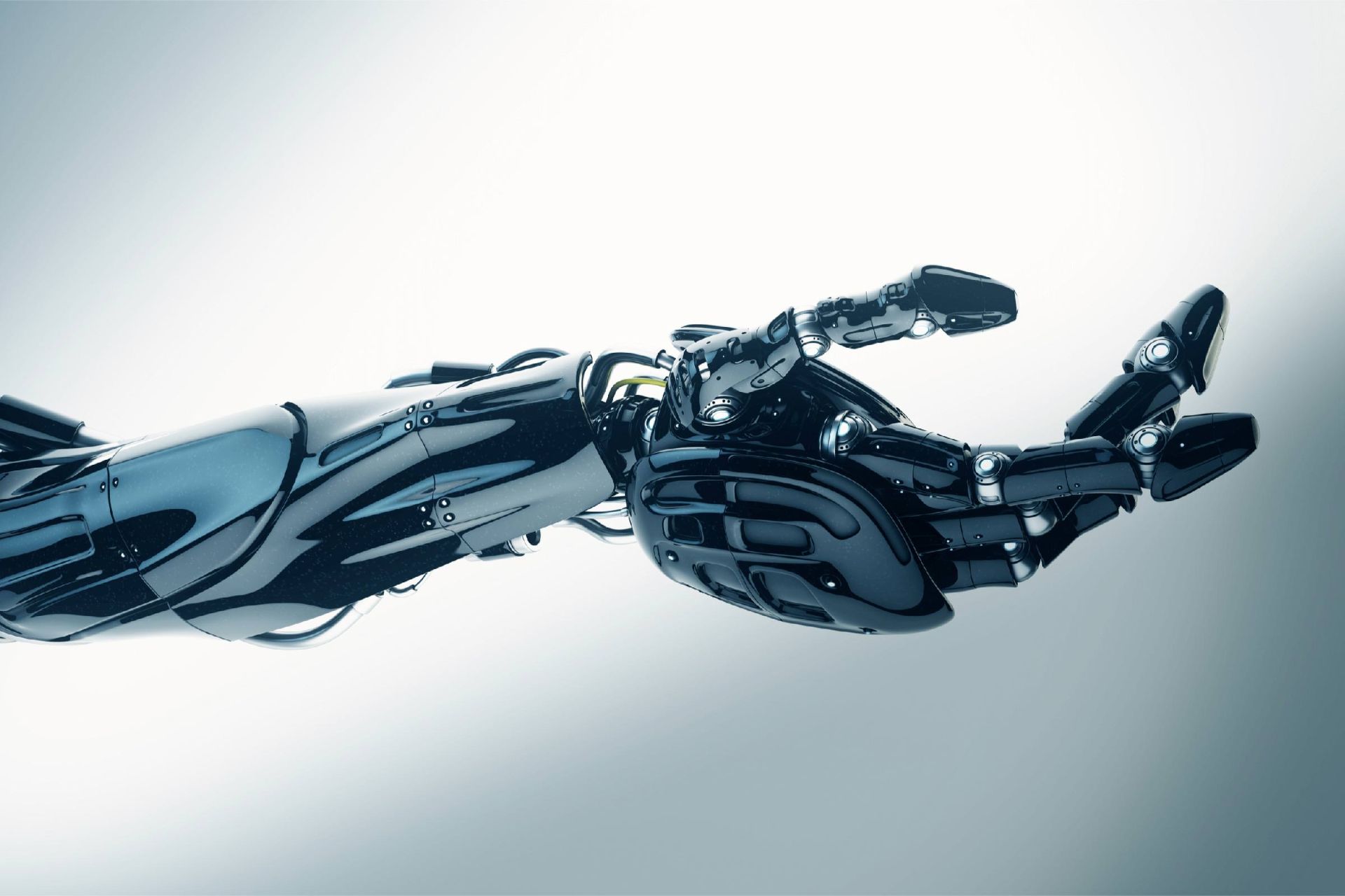 دست ربات فلزی