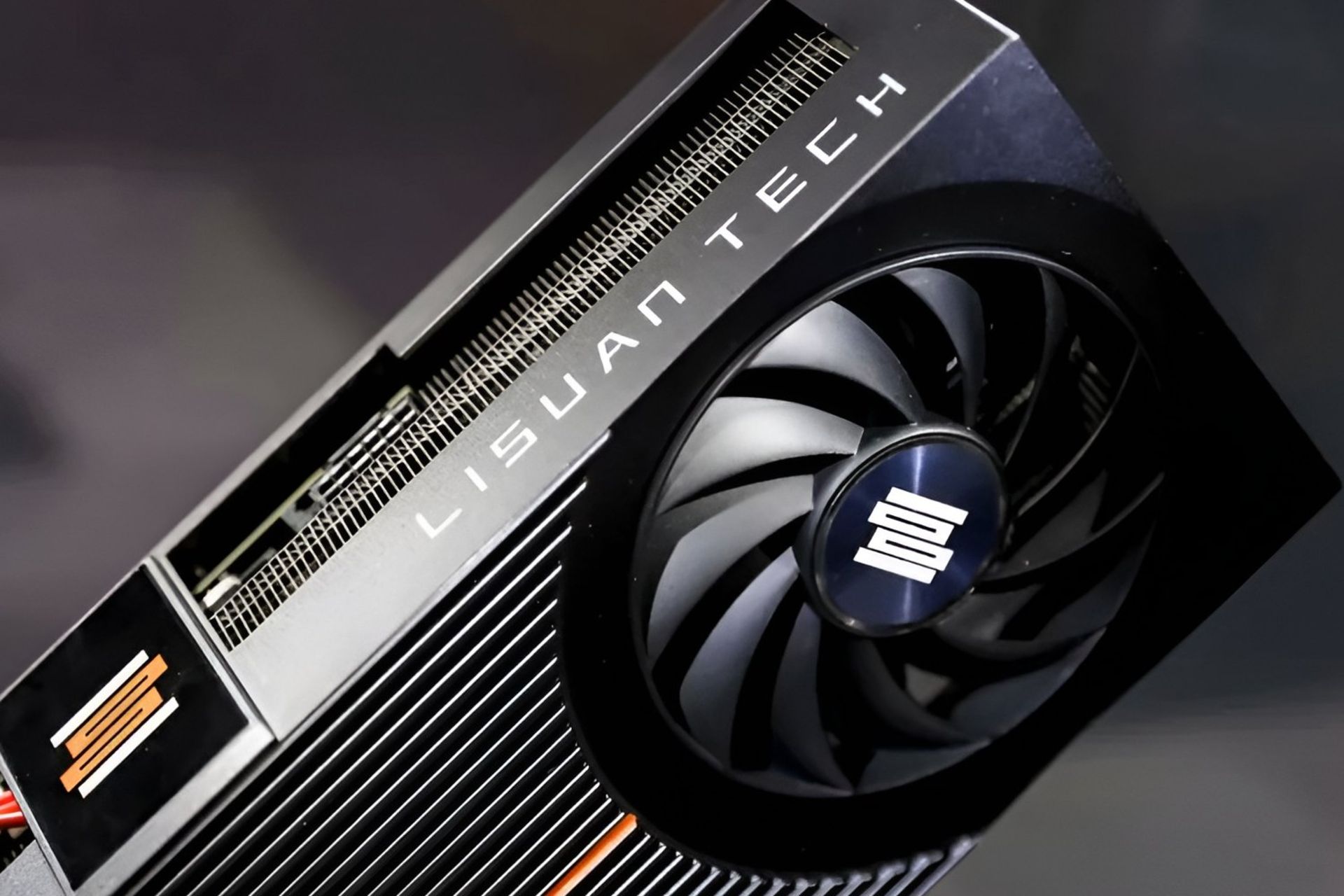 کارت گرافیک لیسوان G100