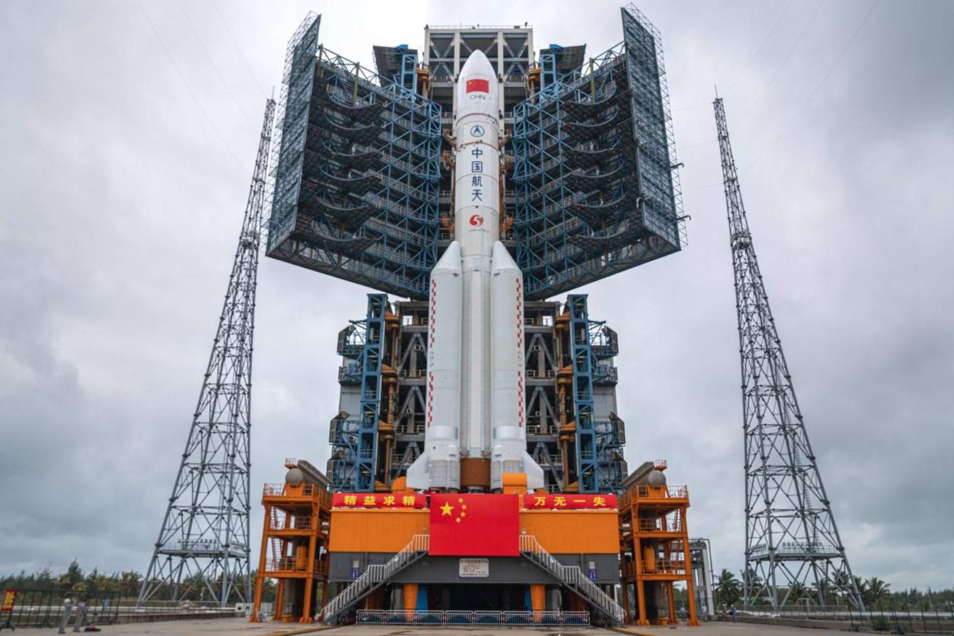 موشک لانگ مارچ ۵بی چین