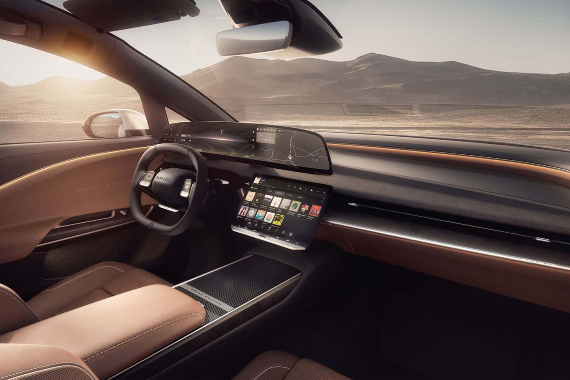 داخل کابین یک خودرو