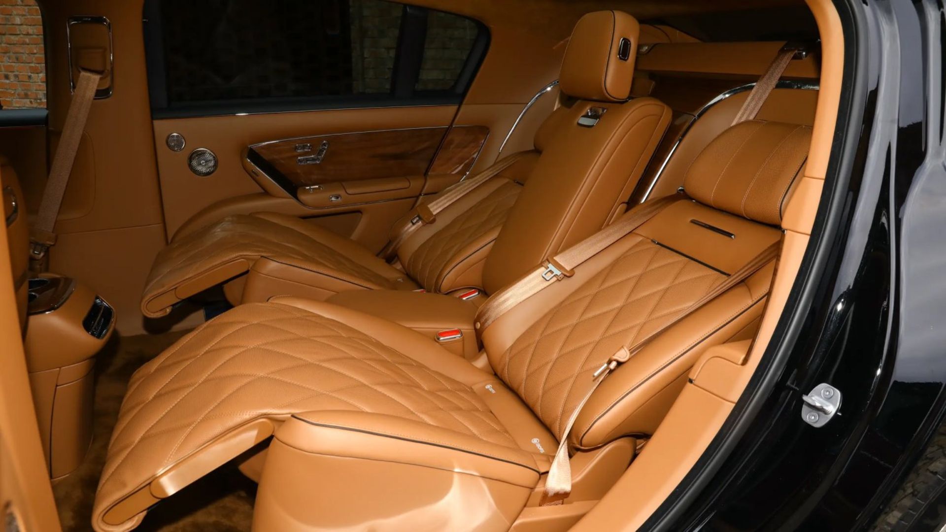 سواری لوکس Maextro S800