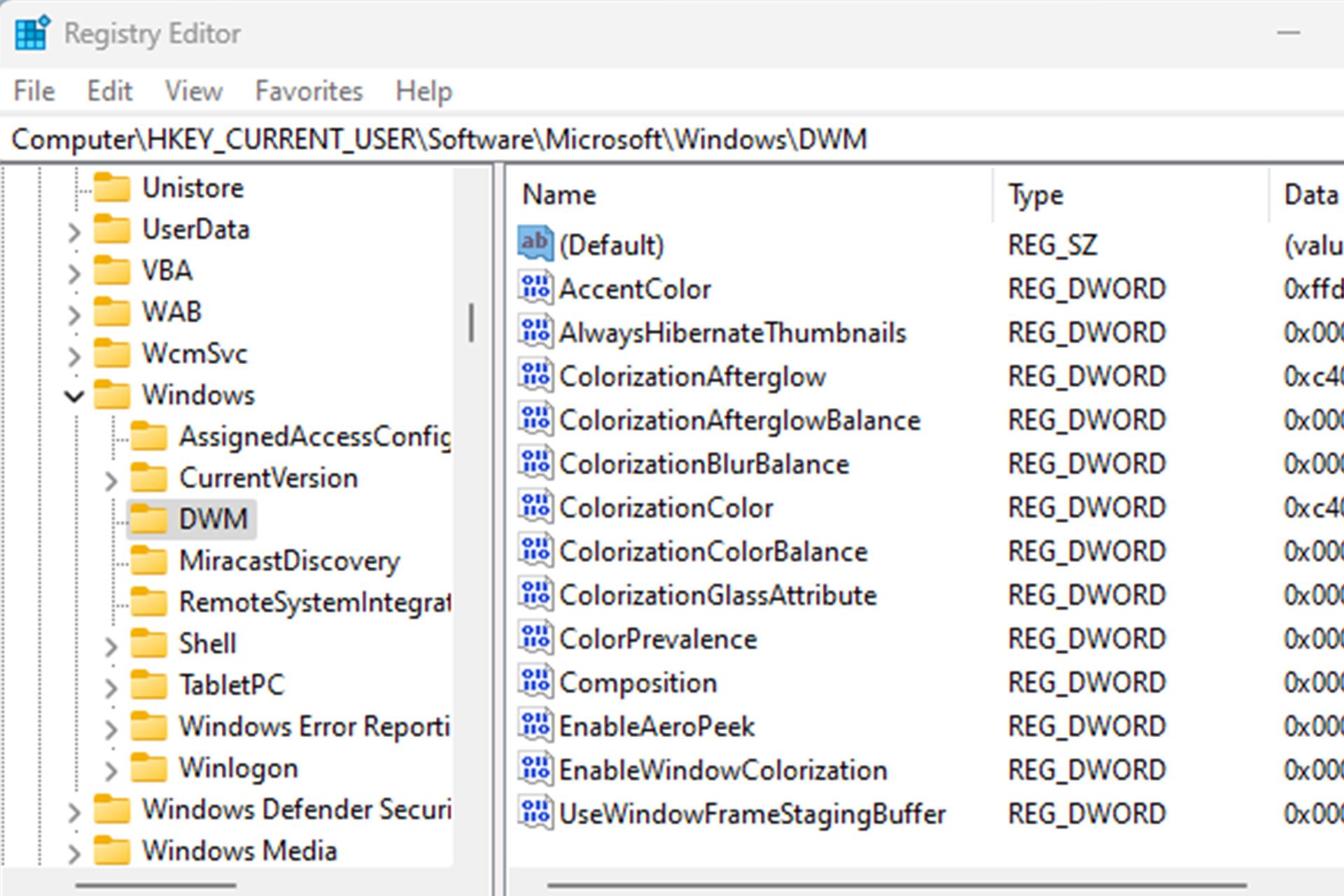 Changing the appearance of Windows 11 to 10 using Regitseri step 4